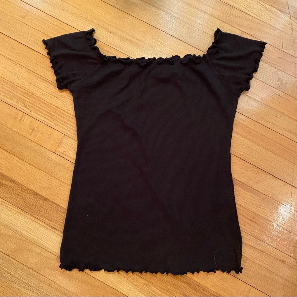 Hollister women’s tee M